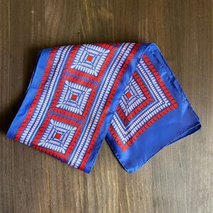Vintage Square and Scallop Geometric Scarf/Neckerchief